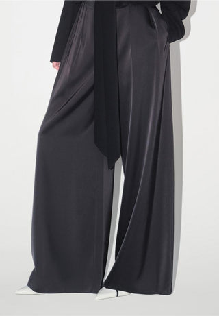 Eve Trousers in Black